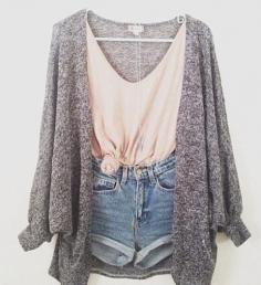 The perfect summer night casual outfit. I want it all.