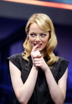 Emma Stone - her hair is perfection here!