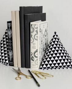 fabric_payramid_Bookends