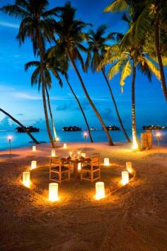 accras: lifeisverybeautiful: via Maldives Island Resort: Gili Lankanfushi MaldivesMaldives Incredible sight ♥
