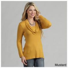 Step out into the limelight with this plunging cowl neck top by 24/7 Comfort Apparel. The lightweight knit fabric of this stylish long-sleeved shirt features a slight stretch for the perfect fit Measurement Guide Click here to view our women's sizing guide All measurements are approximate and may vary by size.