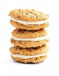 chocolate chip oatmeal cookie creme pies