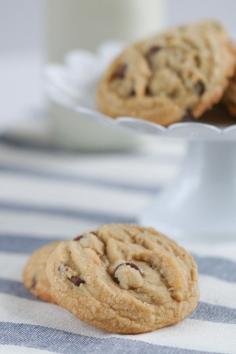 Ritz Carlton Salted Chocolate Chip Cookies | foodnfocus.com