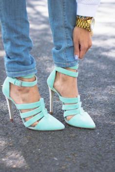 Sponsored: Heels that make a state-mint.  Repin with #RevlonYearinColor for your chance to be 1 of 25 to win a pair of Kendra Scott earrings and Revlon products. Copy and paste your Pinterest link into the comments section on the Pin to Win pin.
