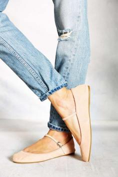 Adorable rose ballet flats fashion