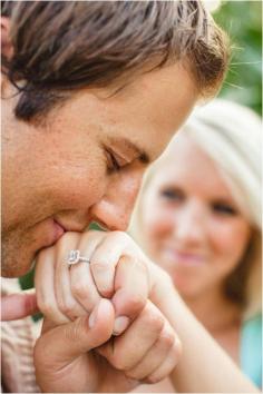 Cute engagement picture of him kissing her ring. Click to view more photos! (pic by JoPhoto) #weddingphotographer #engagement Tennessee photographer, engagement pictures, JoPhoto