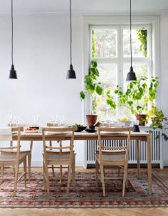 Table and chairs from Norrgavel