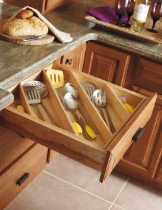 Make the Most of Kitchen Drawers By Organizing Diagonally — Kitchen Organization