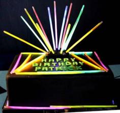 Awesome #glowstick #party cake!