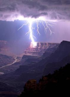 Lighting at Grand Canyon National Park By Cane Jason