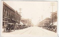 Model T Ford Forum: Aberdeen, Wash ,Must be a Ford Dealer in town!-Photo