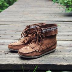 
                        
                            Boho Accessories Moccasin Shoes and other super cute clothes and accessories
                        
                    