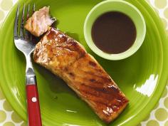 
                        
                            Kid-Friendly Salmon Recipe : Melissa d'Arabian : Food Network - FoodNetwork.com
                        
                    