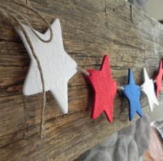 Stars and Stripes Forever---A Decorative Felt Banner for the Patriotic Home