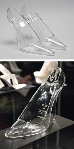 
                        
                            Glass Slippers | maison martin margiela
                        
                    