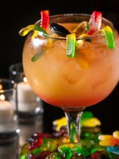 
                        
                            7 Spooky Halloween Cocktails
                        
                    