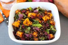 Quinoa Salad with Roasted Sweet Potatoes, Kale, Dried Cranberries, and Red Onion on twopeasandtheirpo... Love this healthy fall salad! #glutenfree #quinoa