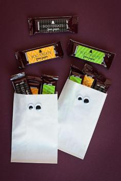 Ghost Boo Bags | The Evermine Blog | www.evermine.com #halloween