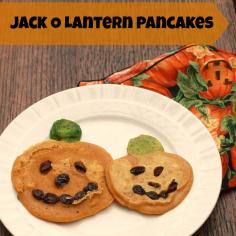 
                        
                            These kid friendly pumpkin pancakes are perfect for Halloween - Jack O Lantern Pancakes | TeaspoonOfSpice.com
                        
                    