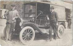 
                        
                            Model T Ford Forum: Watts Dairy truck-Photo
                        
                    