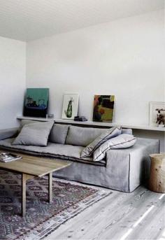 
                        
                            Silver sofa
                        
                    