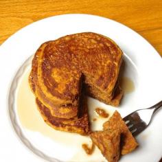 Whole Wheat Pumpkin Pancakes - The Lemon Bowl #pumpkin #pancakes #healthy