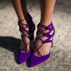 
                        
                            Street fashion Chic Aquazzura purple
                        
                    