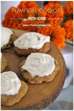 
                        
                            The BEST Thanksgiving Pumpkin Chocolate Chip Cookies with Icing on @Little Miss Momma
                        
                    