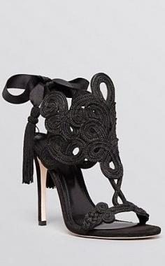 B Brian Atwood