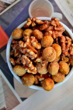 A Sweet, Healthy Treat for Fall: Maple Cinnamon Roasted Nuts