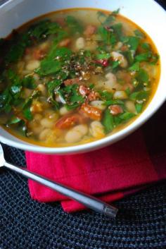 
                        
                            White bean, kale and chorizo soup will warm you up when it's cold outside| BetsyLife.com
                        
                    