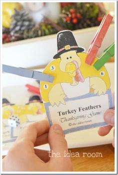 Thanksgiving Game- Turkey Feathers |theidearoom.net