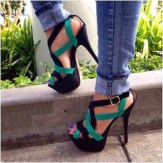 
                    
                        The Fashion of High Heels 2014
                    
                