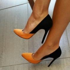 
                    
                        Emmy DE * Beautiful shoes!
                    
                