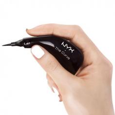 perfect your wing with our ergonomic Curve Liner.