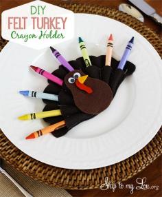 
                        
                            This #DIY felt turkey crayon holder from @Skip Bronkie Bronkie Bronkie to my Lou is such a cute idea for a Thanksgiving kids' table! #turkeytablescapes
                        
                    