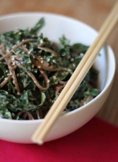 10 Minute Meals: Avocado Miso Kale Pasta