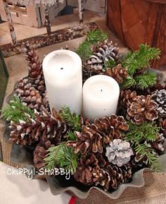pinecone+and+greens+centerpieces | ChiPPy! - SHaBBy!: ChiPPy!-SHaBBy! Booth - December 2011 Grayslake ...