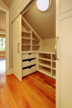 
                    
                        Attic Bedroom Closet Design
                    
                