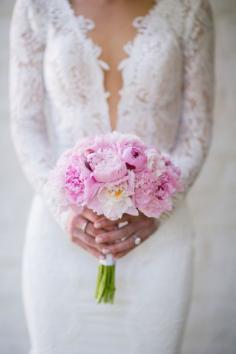 
                    
                        stunning wedding dress
                    
                