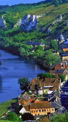 
                    
                        Les Andelys, Haute - Normandie, France
                    
                