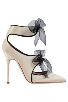 
                        
                            cool Manolo Blahnik Creme White Sandal with Bows Fall Winter 2013 Check more at www.uponshoes.org...
                        
                    