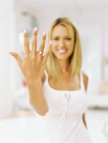 
                        
                            10 Things To Do As Soon As You Get Engaged...I'll be glad I pinned this one day
                        
                    