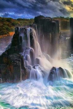 
                    
                        Boneyard Falls - Australia
                    
                