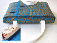 
                        
                            Quilted Wrap-and-Go Casserole Carrier | Sew4Home
                        
                    