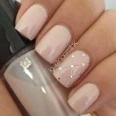 
                        
                            Gorgeous Quilted Nail Art in "Miss Porcelaine" {pearlized pastel nude} polish by Lancome - NEEEED TO TRY THIS SOOOOON!!
                        
                    