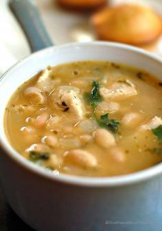 
                    
                        White Bean Chicken Chili Recipe Hearty and full of flavor, this chili is a nice change from the regular tomato based chilis.
                    
                