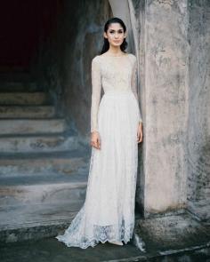 
                    
                        20 Long Sleeve Wedding Gowns: Bramanta Wijaya Sposa
                    
                