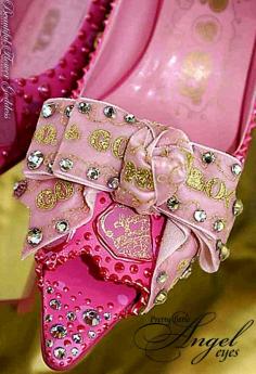 
                    
                        Marie Antoinette's Shoes
                    
                