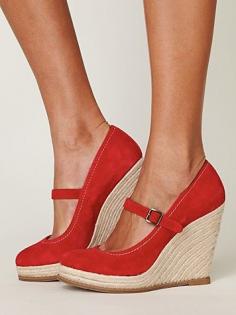 
                    
                        Perfect fall wedges!!
                    
                